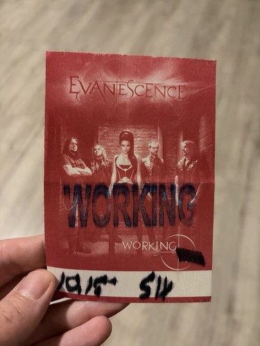 Pass backstage evanescence - backstage,