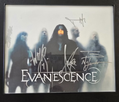 Evanescence signed 8x10 vip - 8x10,